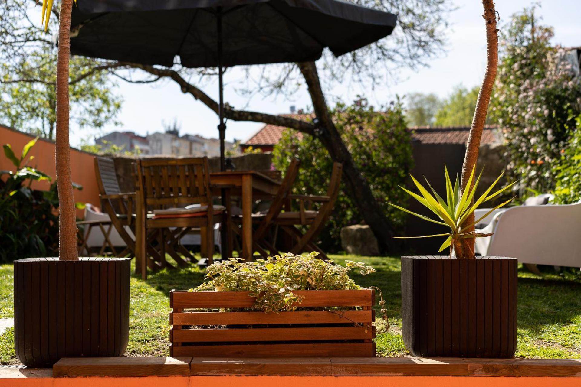 Peach Hostel & Suites Porto Exterior photo